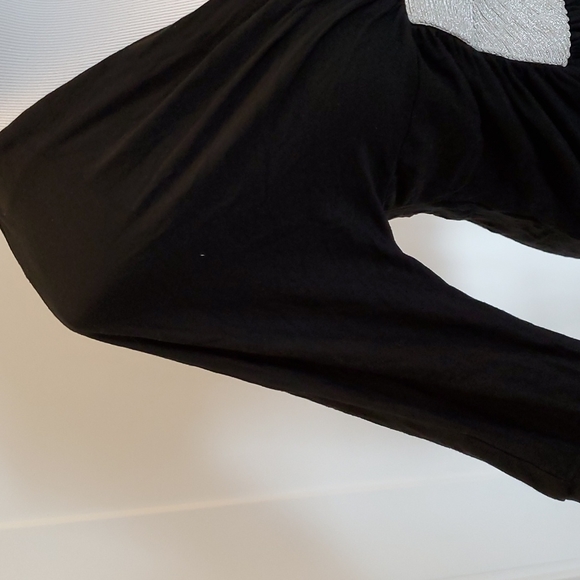 Twelfth Street by Cynthia Vincent Black Shirred Shimmer Top - Picture 4 of 12